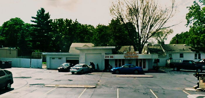 Tip-Top Drive-In